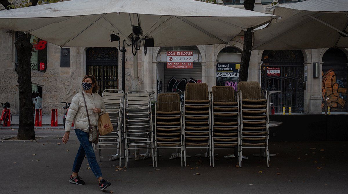 La Policía Local de Badajoz ha interpuesto en la última semana 158 denuncias, 17 por consumir alcohol en la vía pública La Policía Local de Badajoz ha interpuesto en la última semana 158 denuncias, 17 por consumir alcohol en la vía pública