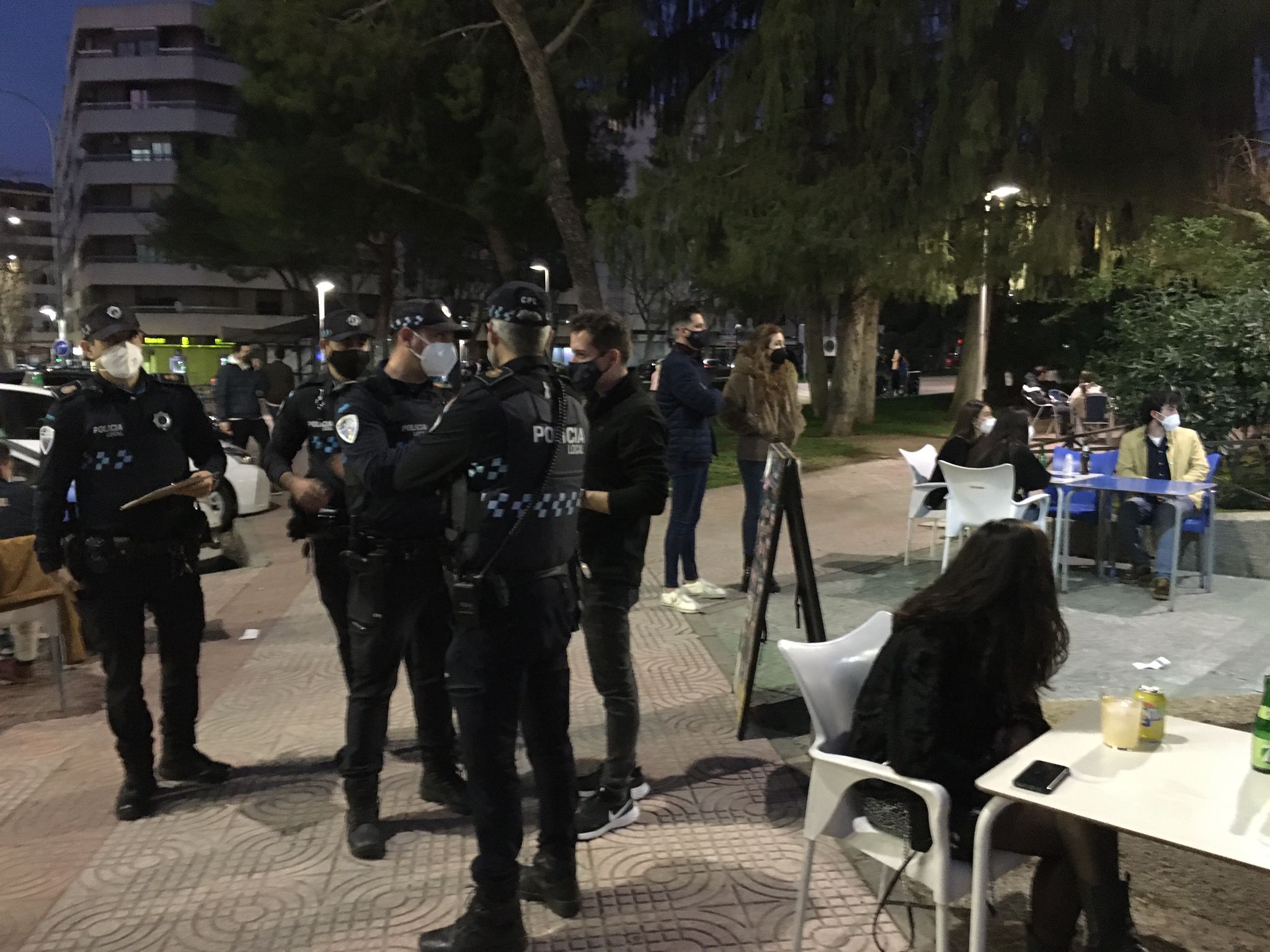 La Policía Local de Ciudad Real levanta 9 actas sancionadoras por incumplimiento de la normativa sanitaria La Policía Local de Ciudad Real levanta 9 actas sancionadoras por incumplimiento de la normativa sanitaria