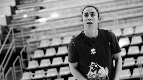 La jugadora de Perfumer&iacute;as Avenida, Silvia Dom&iacute;nguez.