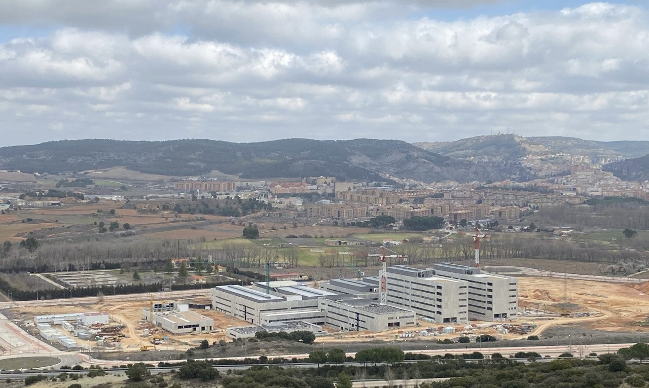 Mila Herreros: "En zonas rurales carecemos de Formación Profesional y nuestros jóvenes se marchan" Mila Herreros: "En zonas rurales carecemos de Formación Profesional y nuestros jóvenes se marchan"