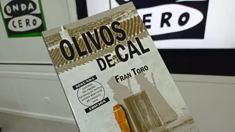 Olivos de Cal, llibre de Fran Toro Olivos de Cal, llibre de Fran Toro
