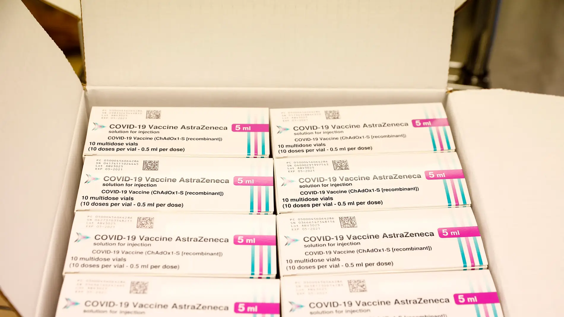 Los profeores de menos de 55 años recibirán la vacuna de AstraZeneca