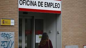 El desempleo baja en Extremadura en 1.517 personas en febrero, pero sube en tasa interanual El desempleo baja en Extremadura en 1.517 personas en febrero, pero sube en tasa interanual