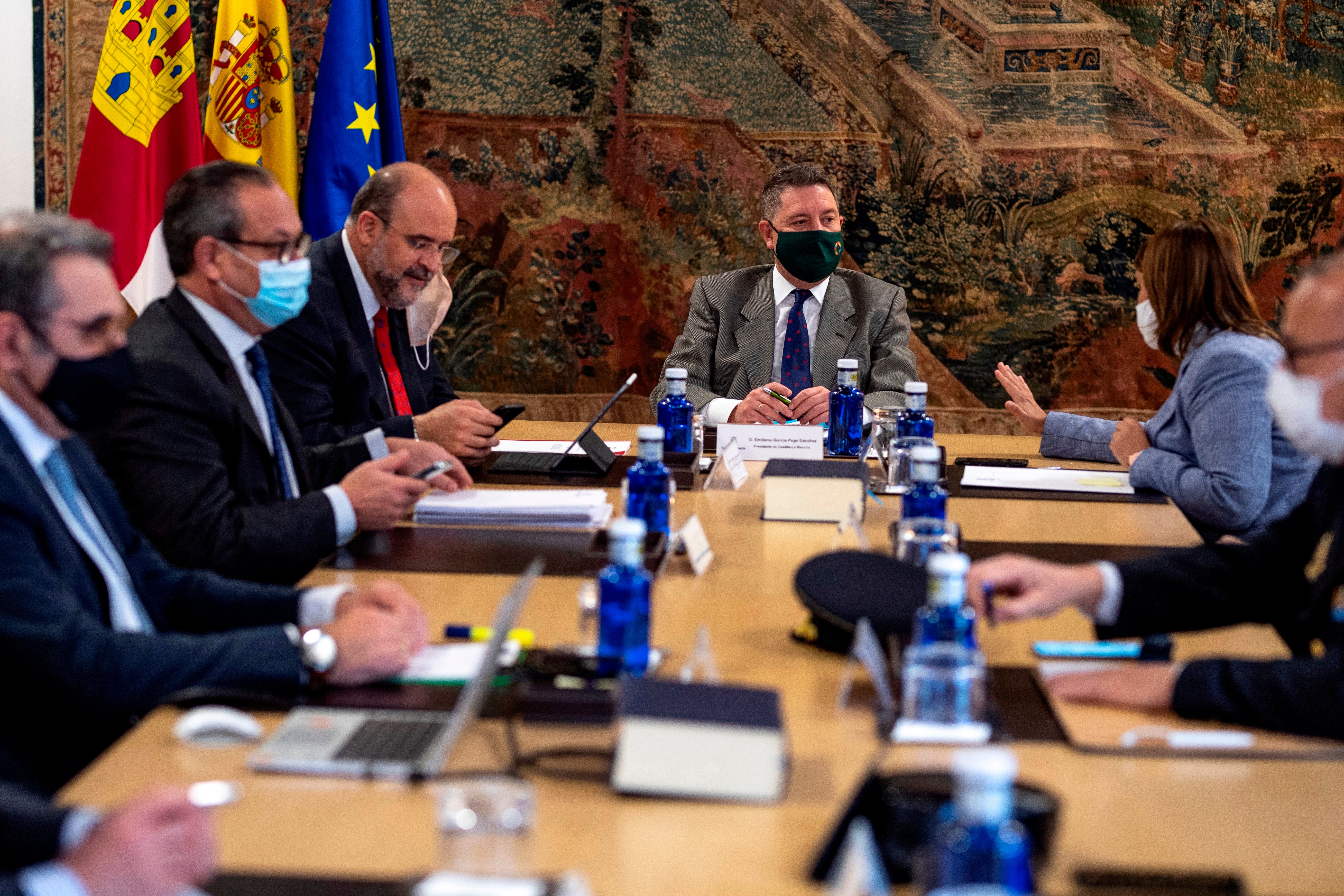 Castilla - La Mancha relaja el toque de queda y estudia mantener las restricciones para Semana Santa: estas son las medidas en vigor Castilla - La Mancha relaja el toque de queda y estudia mantener las restricciones para Semana Santa: estas son las medidas en vigor