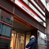 El paro sube en febrero en España en 44.436 personas y la cifra de desempleados supera los cuatro millones de personas El paro sube en febrero en España en 44.436 personas y la cifra de desempleados supera los cuatro millones de personas