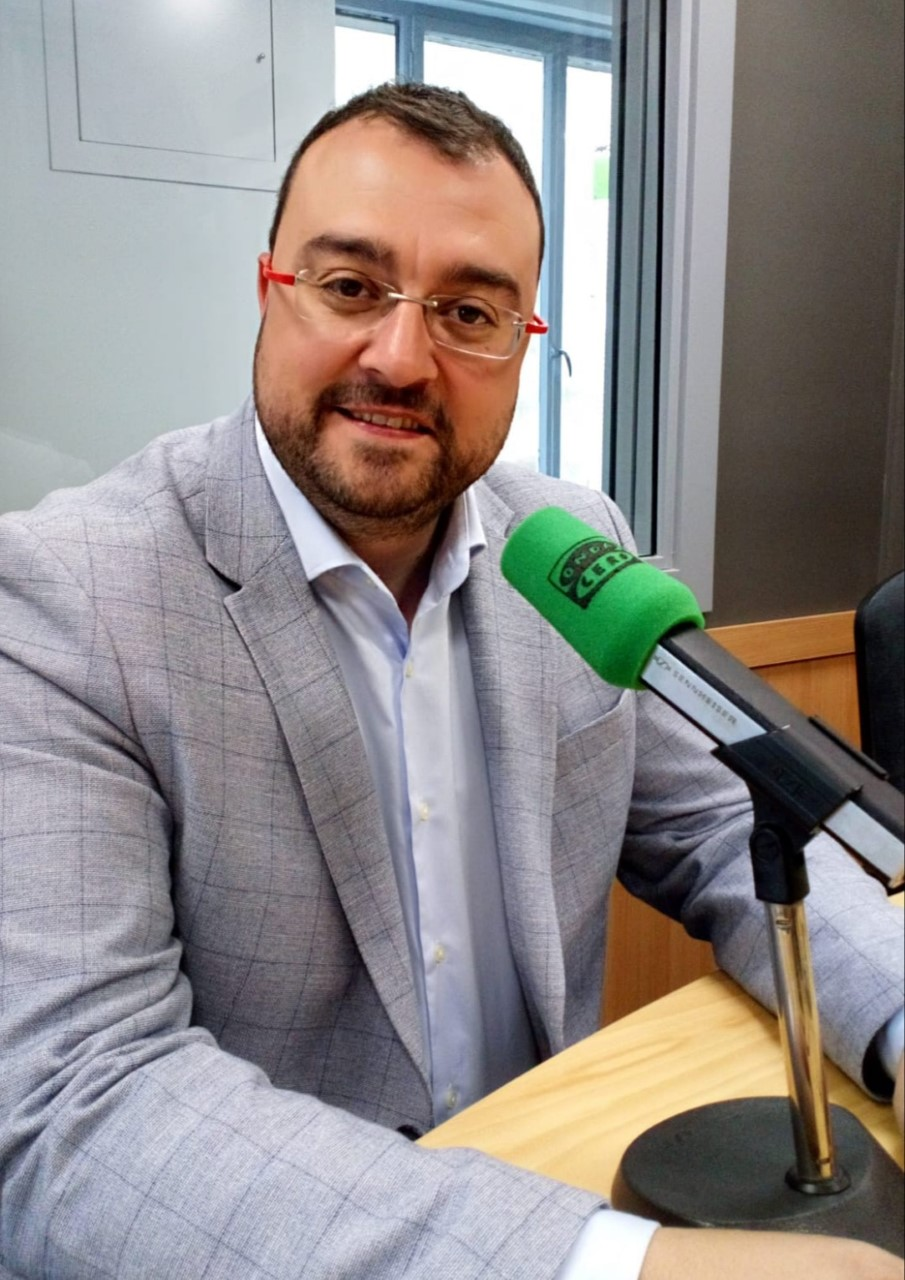 Adrián Barbón: "No vamos a relajar las restricciones de cara a Semana Santa" Adrián Barbón: "No vamos a relajar las restricciones de cara a Semana Santa"