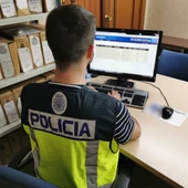 La Policía Nacional localiza a dos fugitivos acusados de delitos de tráfico de drogas y blanqueo de capitales La Policía Nacional localiza a dos fugitivos acusados de delitos de tráfico de drogas y blanqueo de capitales