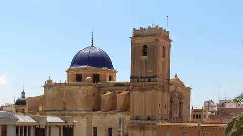 Basílica de Santa María de Elche.