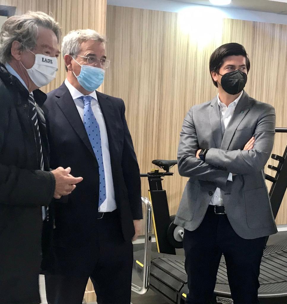 El alcalde de Estepona visita las instalaciones de EADE El alcalde de Estepona visita las instalaciones de EADE