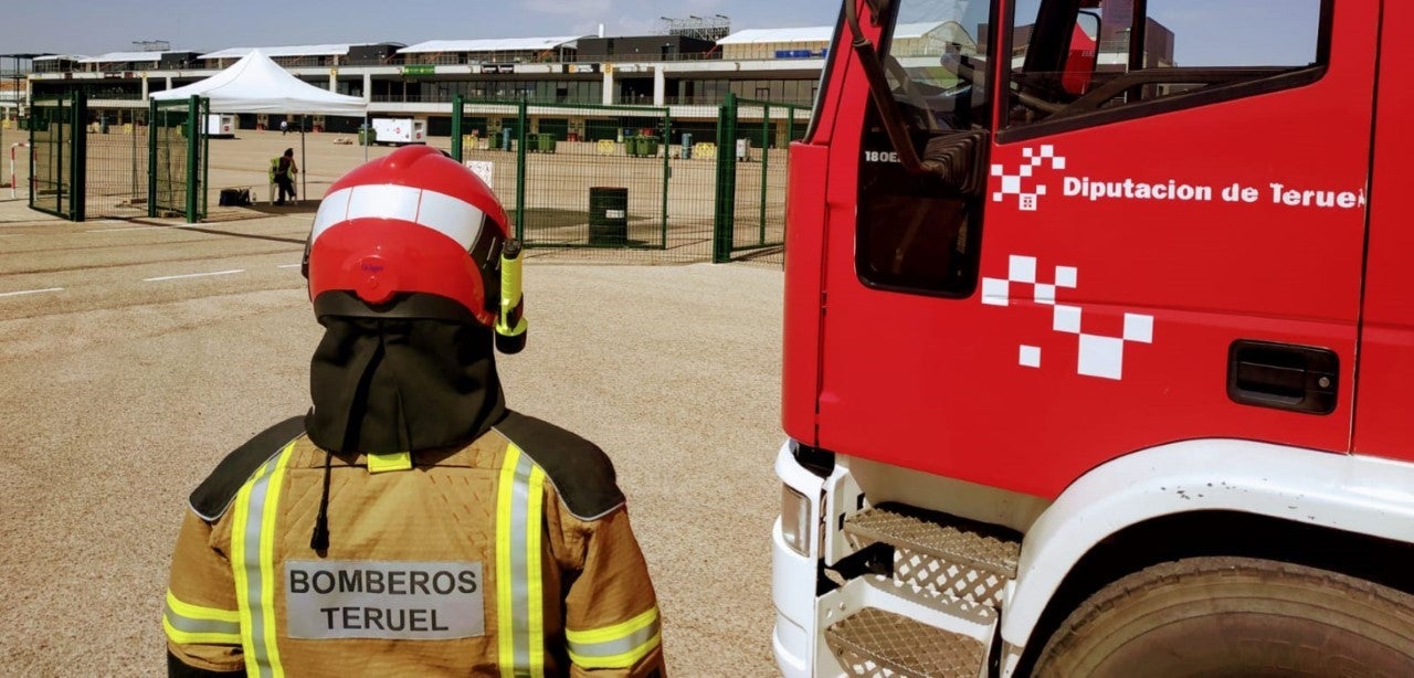 Una comisión técnica negociará la financiación del servicio de extinción de incendios Una comisión técnica negociará la financiación del servicio de extinción de incendios