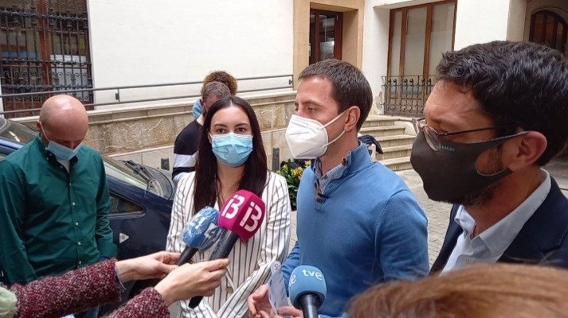PP, Cs y El PI reclaman a Cladera que cumpla los acuerdos del pleno y cese a Sofía Alonso PP, Cs y El PI reclaman a Cladera que cumpla los acuerdos del pleno y cese a Sofía Alonso