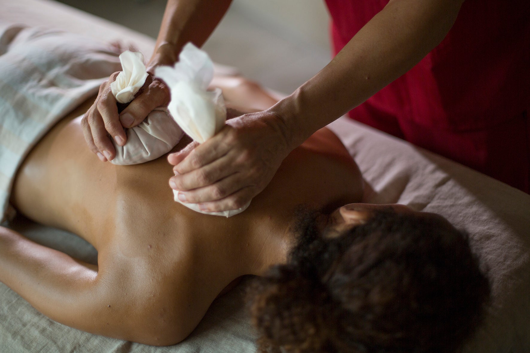 Expertos debatirán sobre el bienestar humano en la presentación de la cátedra de la UGR ‘Hammam al Ándalus’ Expertos debatirán sobre el bienestar humano en la presentación de la cátedra de la UGR ‘Hammam al Ándalus’