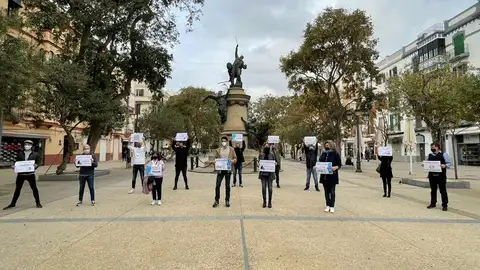 Las patronales de Ibiza se unen para manifestarse y pedir auxilio a las administraciones Las patronales de Ibiza se unen para manifestarse y pedir auxilio a las administraciones