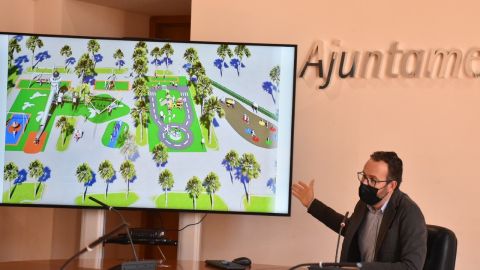 Presentación de la nueva área de juegos infantiles del Parque Municipal de Elche. Presentación de la nueva área de juegos infantiles del Parque Municipal de Elche.