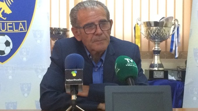 El técnico oriolano se hará cargo del primer equipo a partir del próximo miércoles para preparar la segunda fase de la competición El técnico oriolano se hará cargo del primer equipo a partir del próximo miércoles para preparar la segunda fase de la competición
