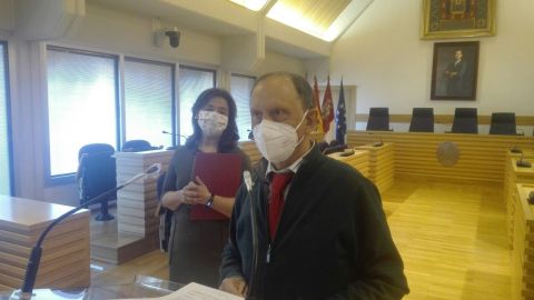 Nicolás Clavero y Pilar Zamora durante la rueda de prensa Nicolás Clavero y Pilar Zamora durante la rueda de prensa