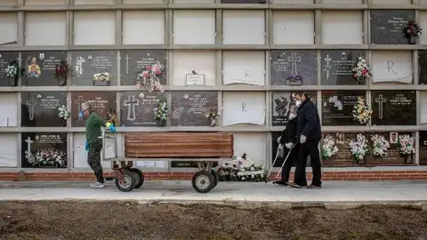 Cementerios vacíos Cementerios vacíos