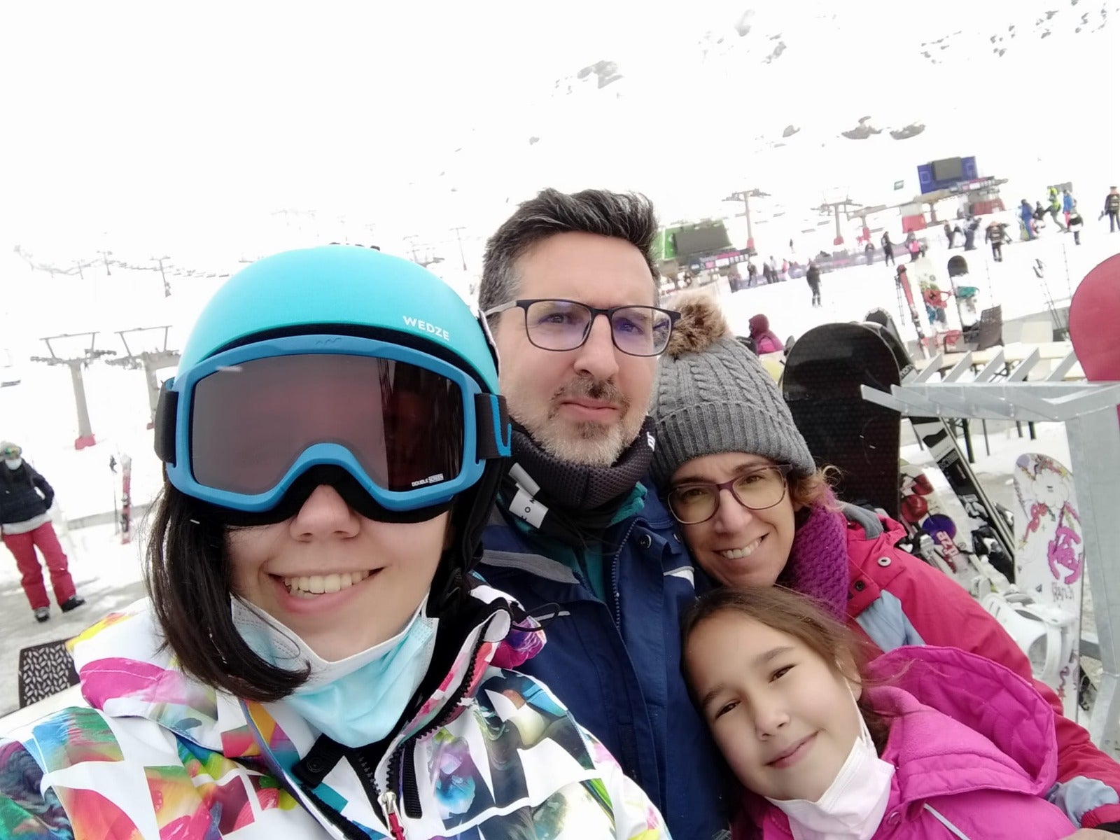 Miguel Rodríguez se preocupa por las secuelas psicológicas de la pandemia en sus hijas Miguel Rodríguez se preocupa por las secuelas psicológicas de la pandemia en sus hijas