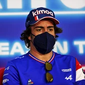 Fernando Alonso sobre su Alpine: "Nos falta entender mejor el coche" Fernando Alonso sobre su Alpine: "Nos falta entender mejor el coche"