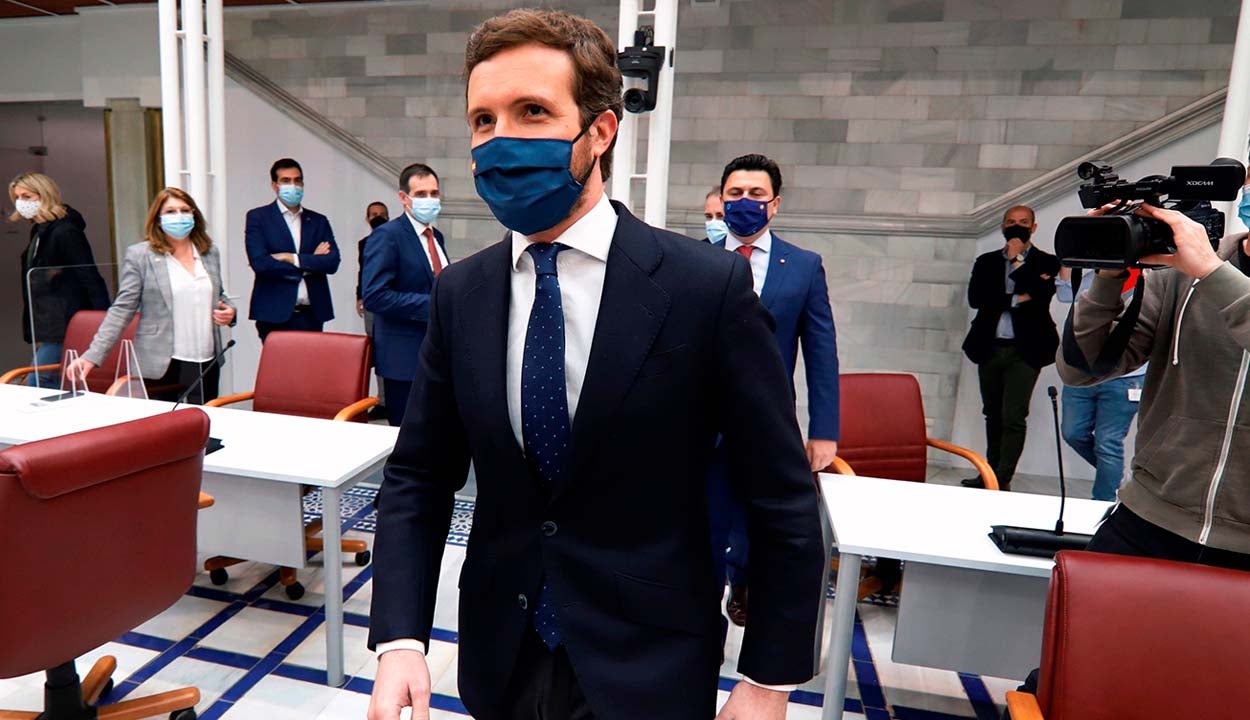 Casado tras la moción fallida: "Hoy empieza la reunificación del centro-derecha del PP" Casado tras la moción fallida: "Hoy empieza la reunificación del centro-derecha del PP"
