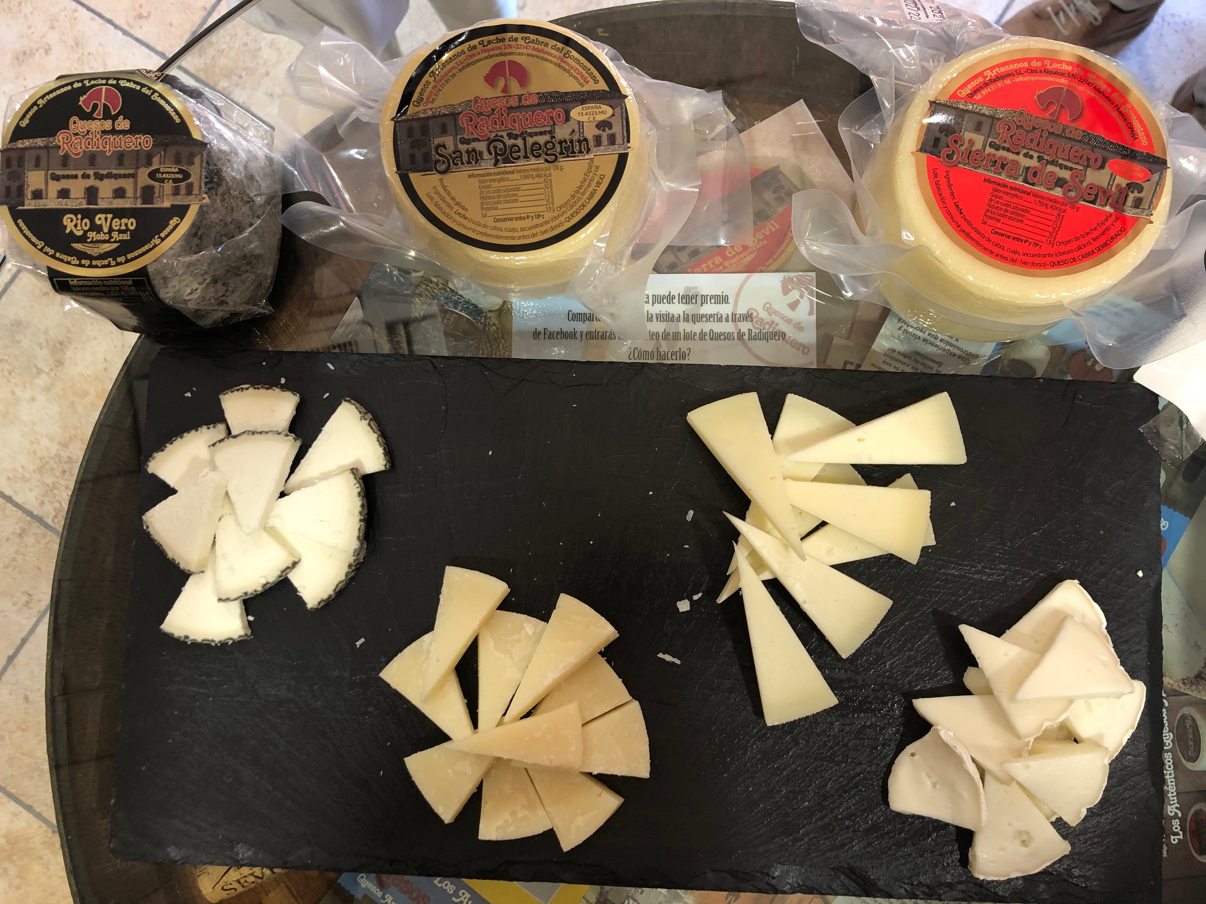 Comienza en Zuheros la XX Fiesta del queso Comienza en Zuheros la XX Fiesta del queso