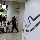 Turistas llegan al aeropuerto de Palma de Mallorca Turistas llegan al aeropuerto de Palma de Mallorca