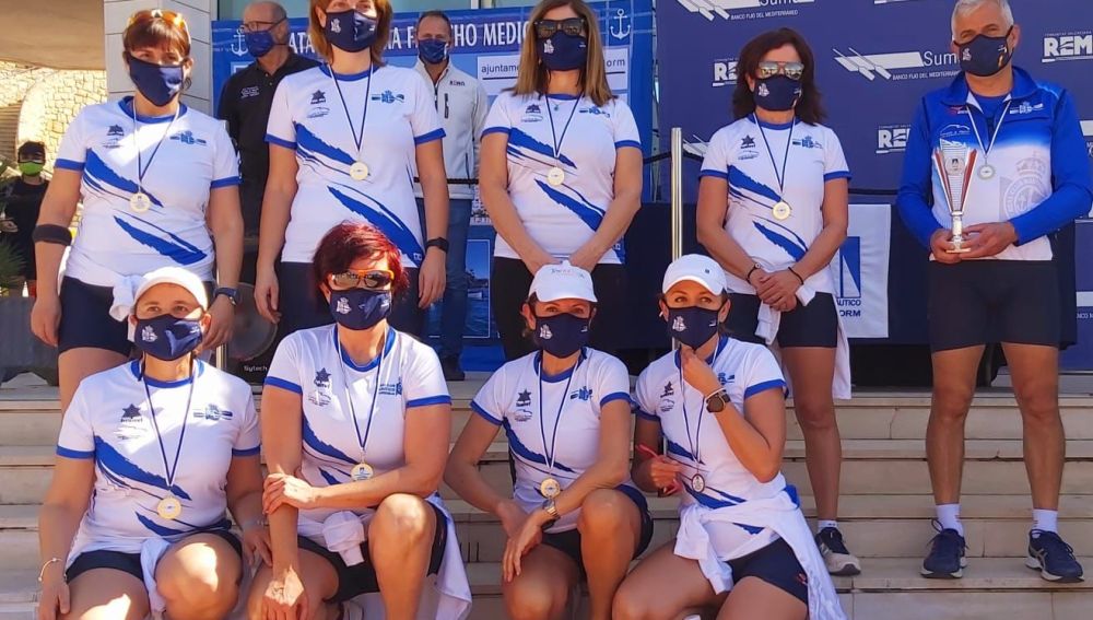 ORO en Veterana Femenina, la PLATA en Veterano Masculino y PLATA para Juvenil Femenino. Un gran comienzo de temporada ORO en Veterana Femenina, la PLATA en Veterano Masculino y PLATA para Juvenil Femenino. Un gran comienzo de temporada
