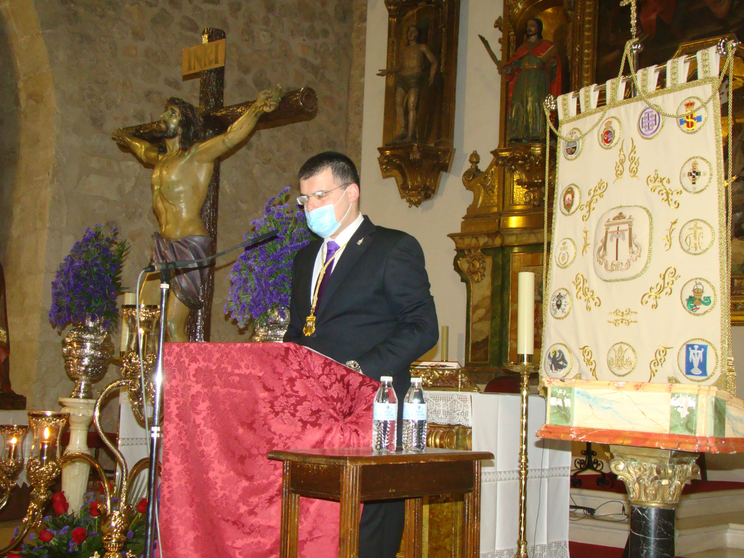 El Pregón de Pedro Caravaca revive el espíritu de una atípica Semana Santa quintanareña El Pregón de Pedro Caravaca revive el espíritu de una atípica Semana Santa quintanareña