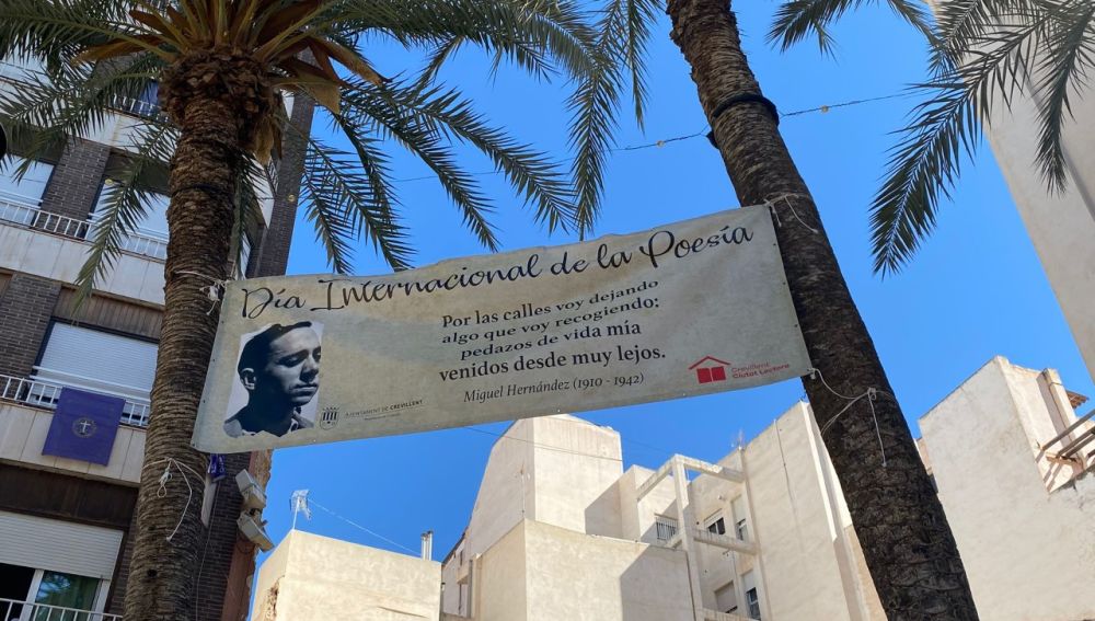 Día Mundial de la poesía de 2021 en Crevillent.