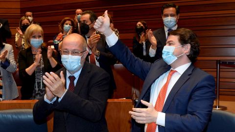El presidente de Castilla y Le&oacute;n, Alfonso Fern&aacute;ndez Ma&ntilde;ueco y el vicepresidente, Francisco Igea