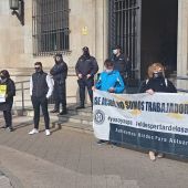 Concentración en apoyo a las peluquerías en León
