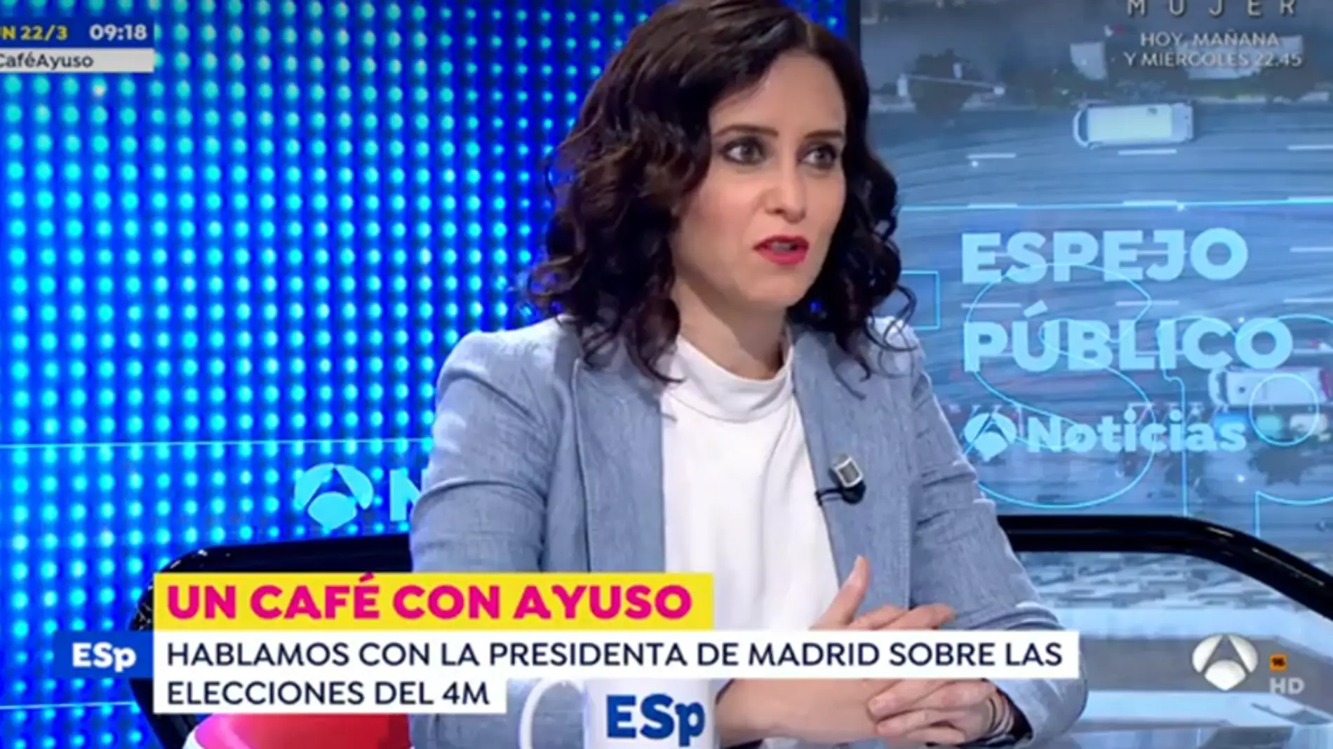 Ayuso, sobre que le insulten llamándole loca: "Mi padre falleció de una enfermedad mental, no es agradable" Ayuso, sobre que le insulten llamándole loca: "Mi padre falleció de una enfermedad mental, no es agradable"