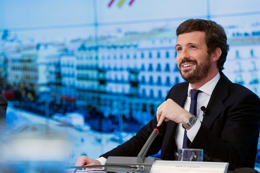 Persona física y un señor de Murcia: El 'gataflorismo' de la oposición Persona física y un señor de Murcia: El 'gataflorismo' de la oposición