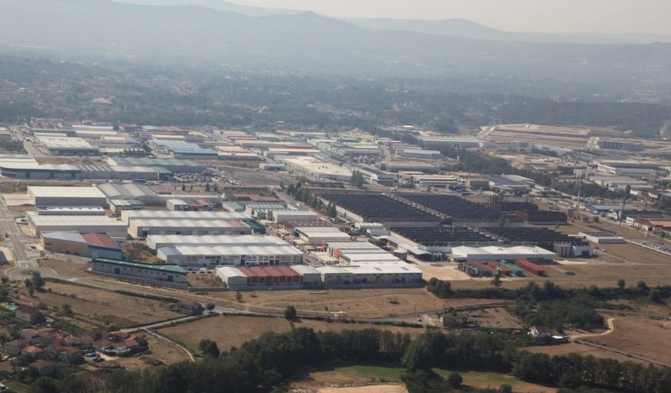 Xunta, Concello e empresarios estudian a execución dunha terminal ferroviaria no Polígono de San Cibrao Xunta, Concello e empresarios estudian a execución dunha terminal ferroviaria no Polígono de San Cibrao