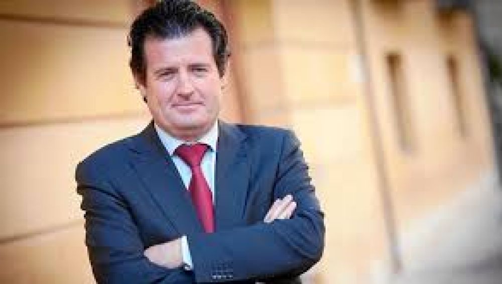 José Císcar.- Portavoz de Agua del grupo popular en les Corts 