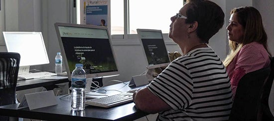 FADEMUR abre el plazo de inscripción en su taller para la transformación digital de los negocios rurales FADEMUR abre el plazo de inscripción en su taller para la transformación digital de los negocios rurales
