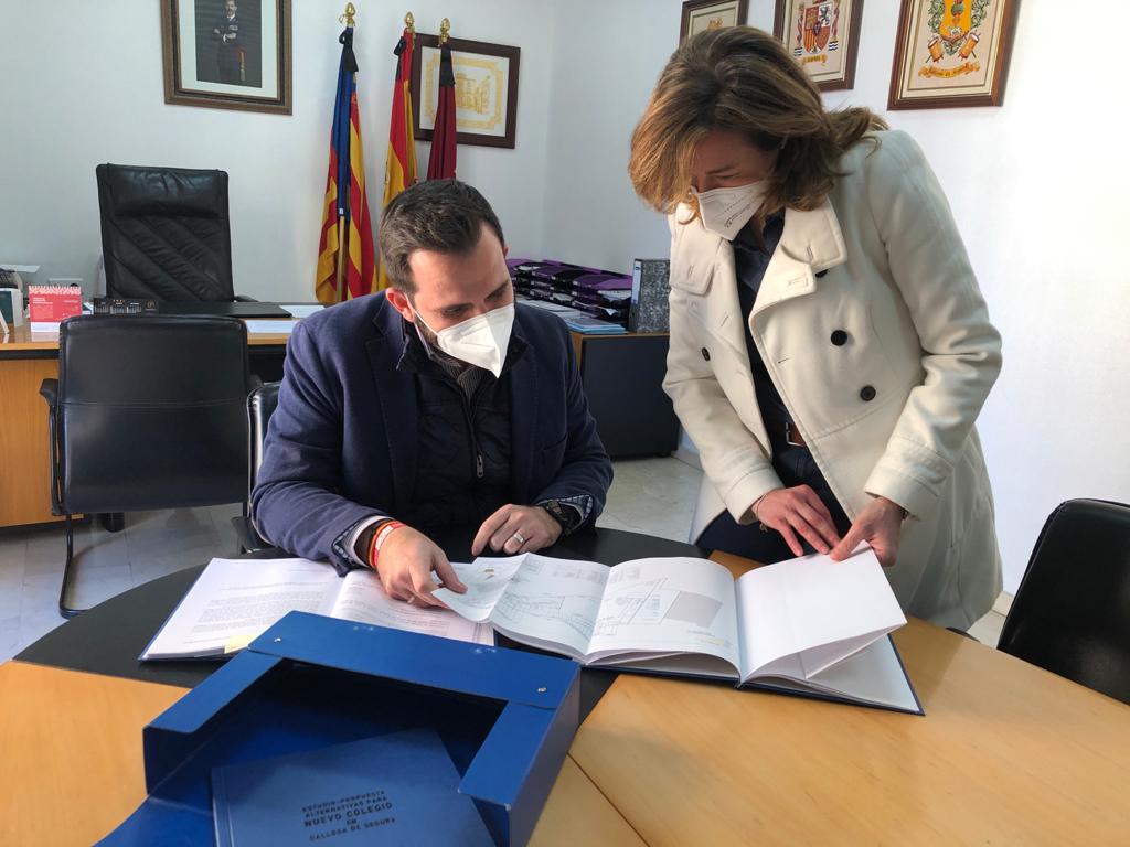 “Estudio Propuesta alternativa para nuevo colegio en Callosa de Segura” “Estudio Propuesta alternativa para nuevo colegio en Callosa de Segura”