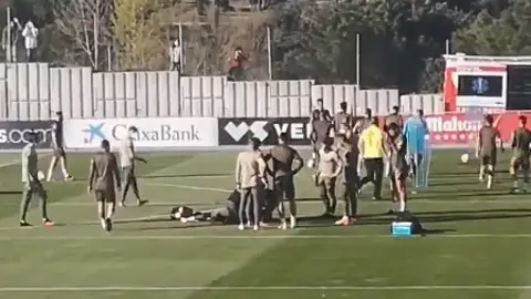 Desmayo de Dembélé Desmayo de Dembélé