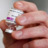 Los colectivos esenciales han vuelto a recibir la vacuna de AstraZeneca