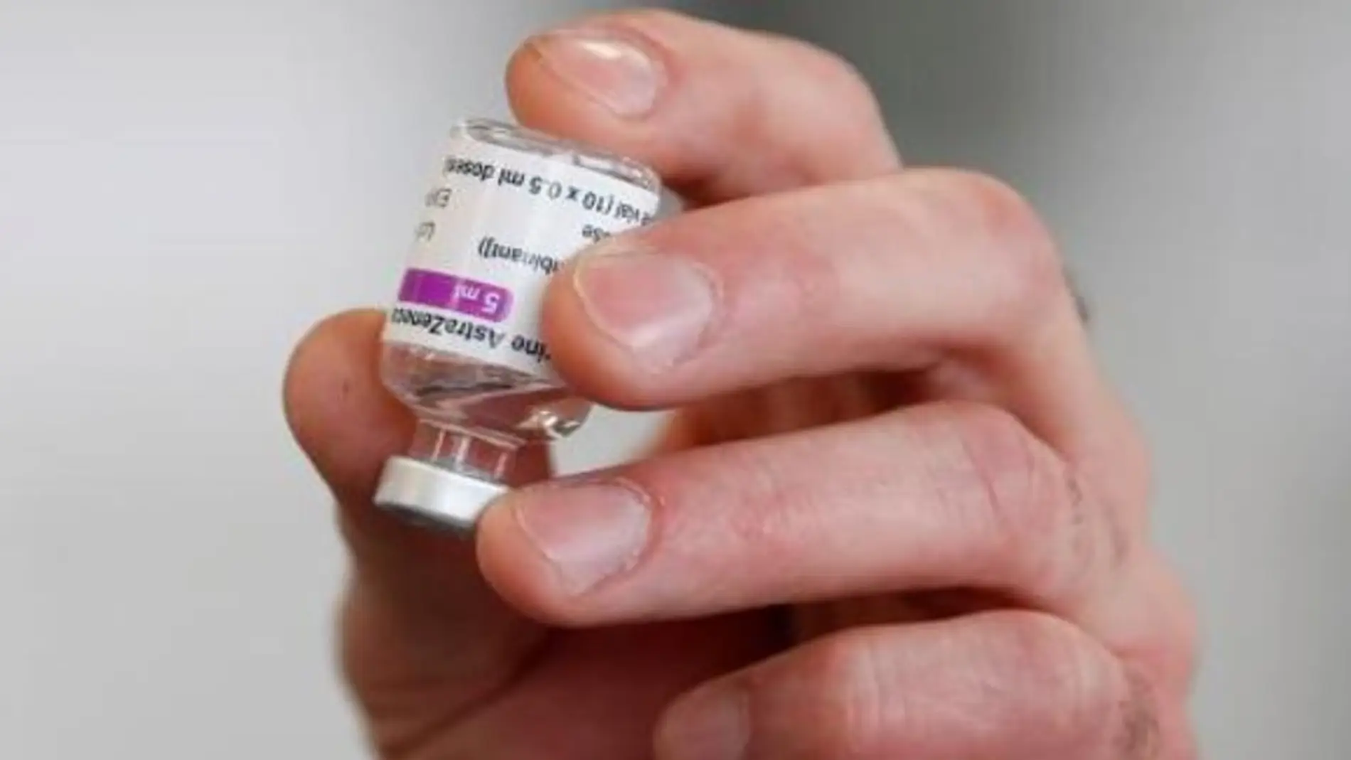 Los colectivos esenciales han vuelto a recibir la vacuna de AstraZeneca