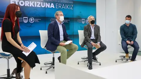 Etorkizuna Eraikiz Etorkizuna Eraikiz