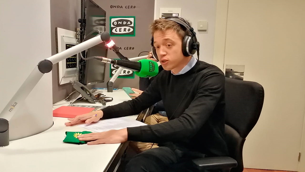 Íñigo Errejón: "España no puede vivir de ser un resort vacacional para toda Europa" Íñigo Errejón: "España no puede vivir de ser un resort vacacional para toda Europa"