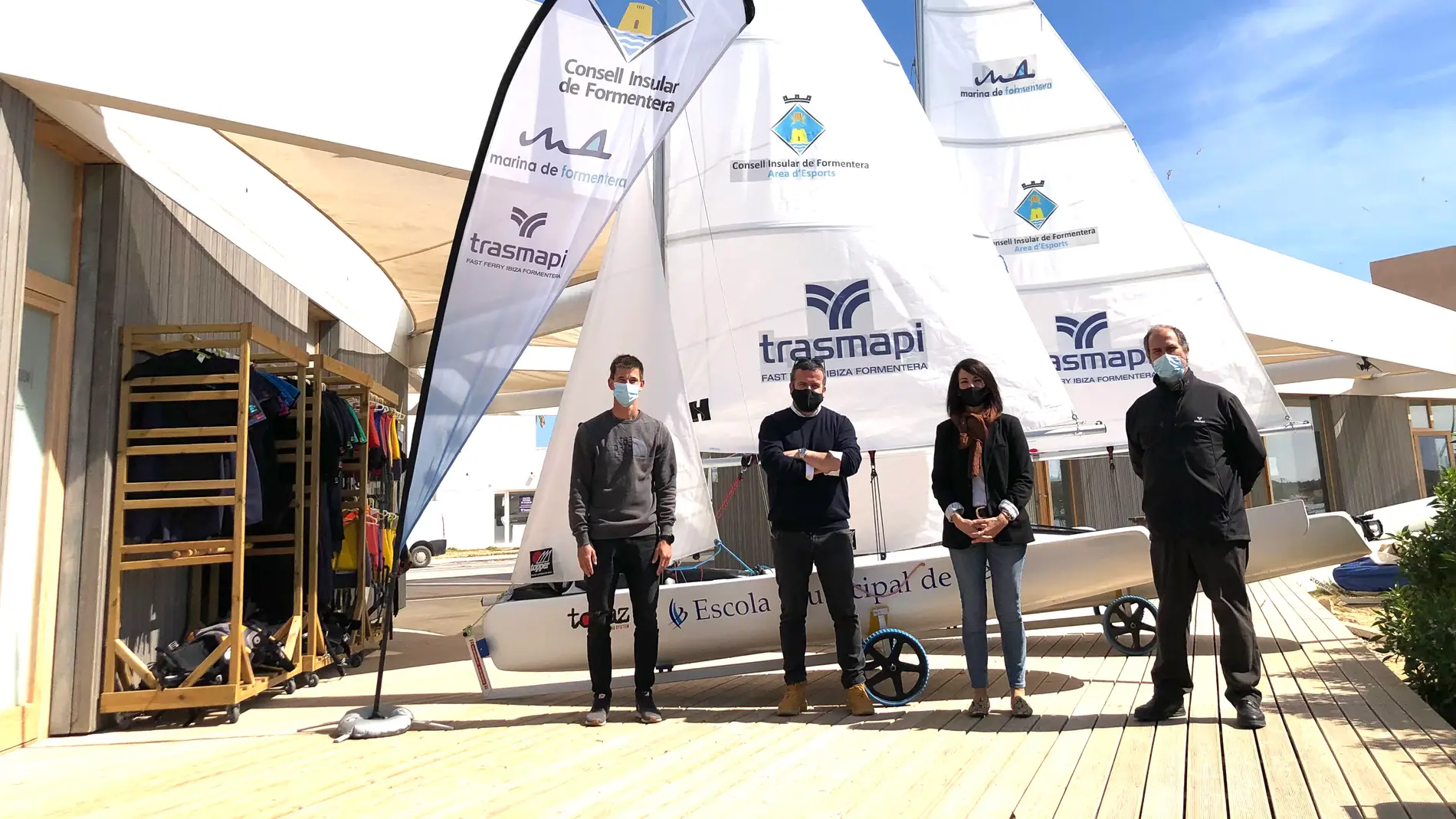 La Escuela de Vela de Formentera amplía su oferta de embarcaciones con dos nuevos barcos