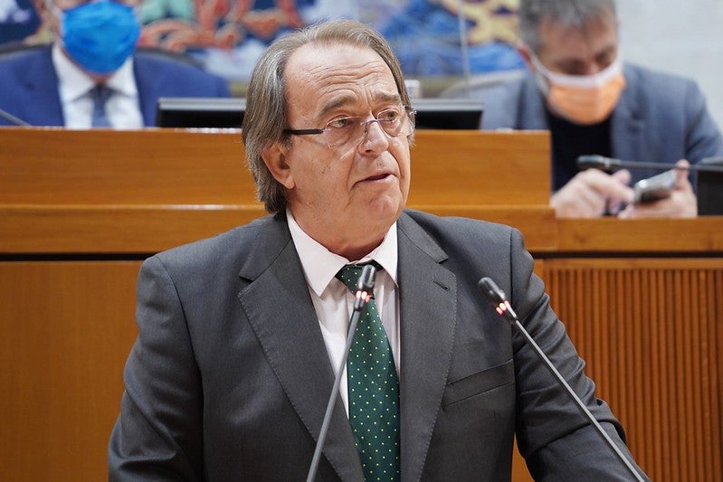 La comparecencia sobre fondos europeos termina con la amenaza del PP de acudir a los tribunales La comparecencia sobre fondos europeos termina con la amenaza del PP de acudir a los tribunales