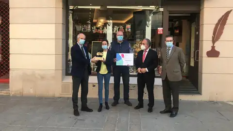 La Junta entrega la distinción provincial a la ‘Librería Iglesias’ de los “XIII Premios de Comercio Tradicional de Castilla y León” Comercio