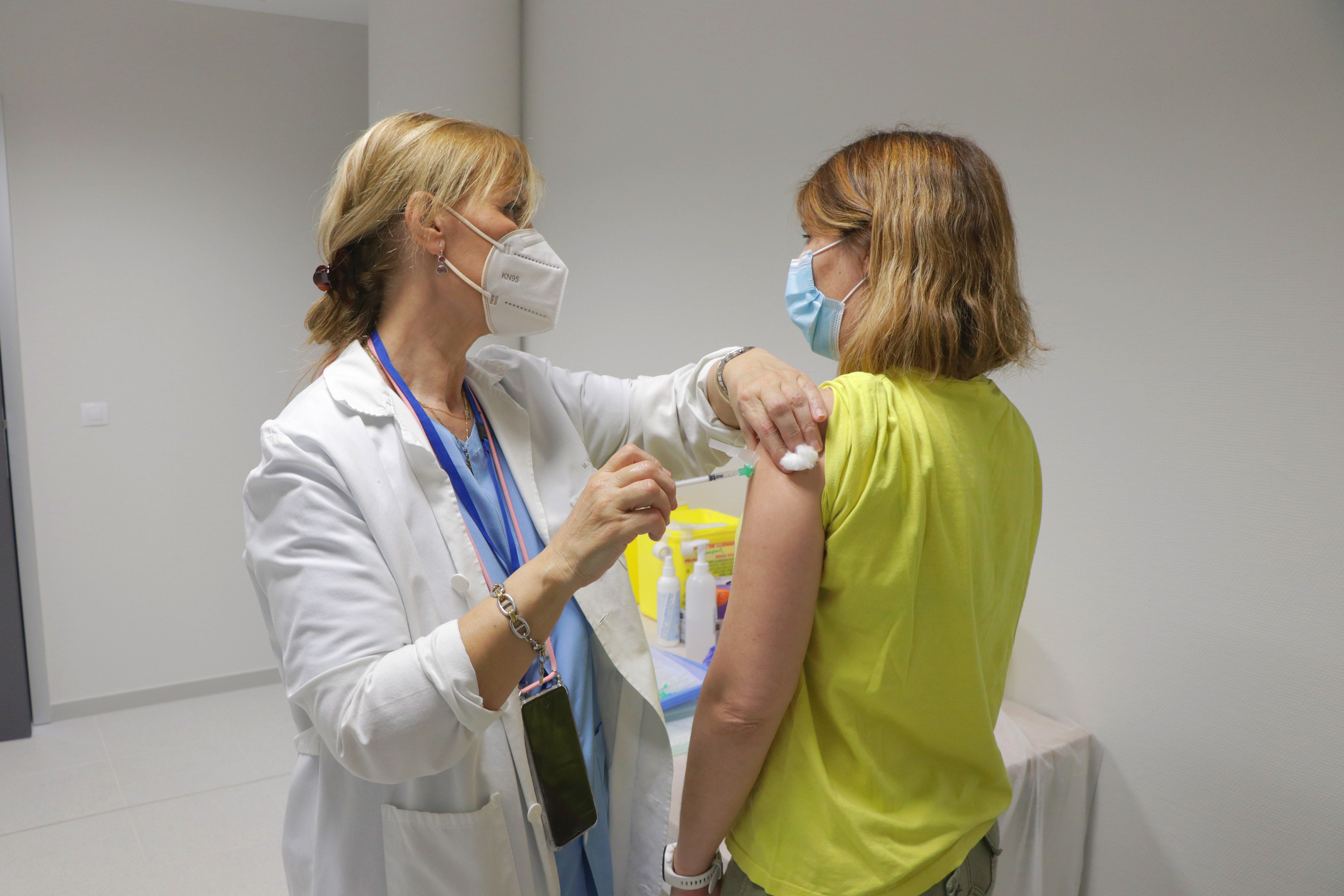Comienza la vacunación en los docentes de Castilla-La Mancha Comienza la vacunación en los docentes de Castilla-La Mancha