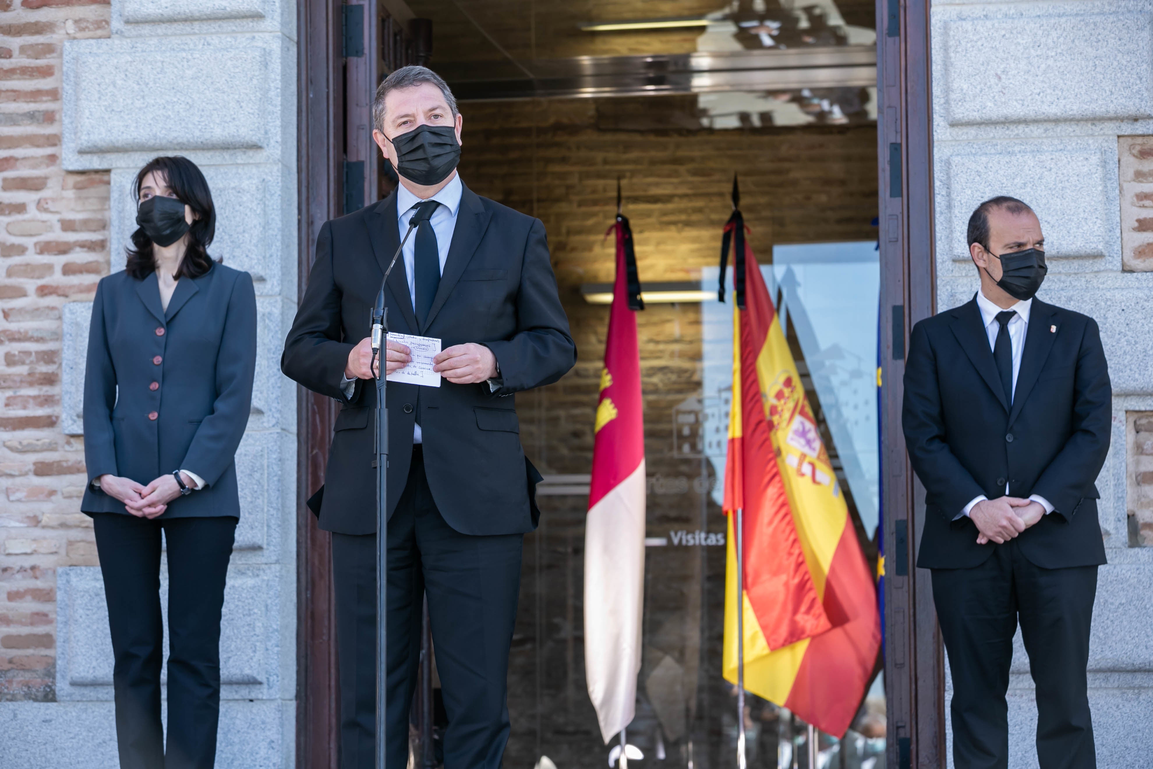 Sentido homenaje a Jesús Fernández Vaquero en las Cortes de Castilla-La Mancha Sentido homenaje a Jesús Fernández Vaquero en las Cortes de Castilla-La Mancha