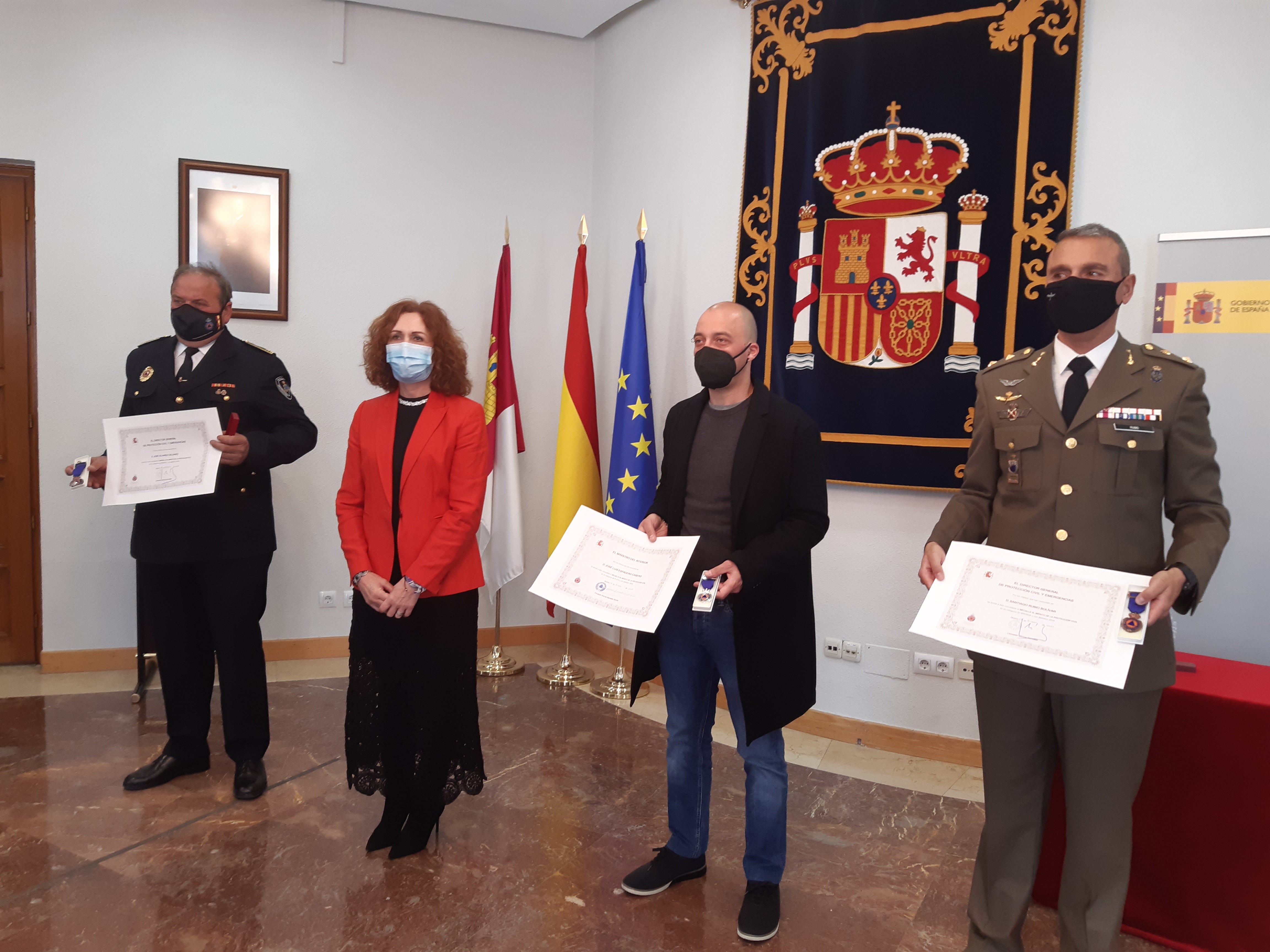 José Álvarez, el Bhela I de Almagro y José Luis Espadero (a título póstumo) han sido galardonados con las Medallas al Mérito de la Protección Civil José Álvarez, el Bhela I de Almagro y José Luis Espadero (a título póstumo) han sido galardonados con las Medallas al Mérito de la Protección Civil