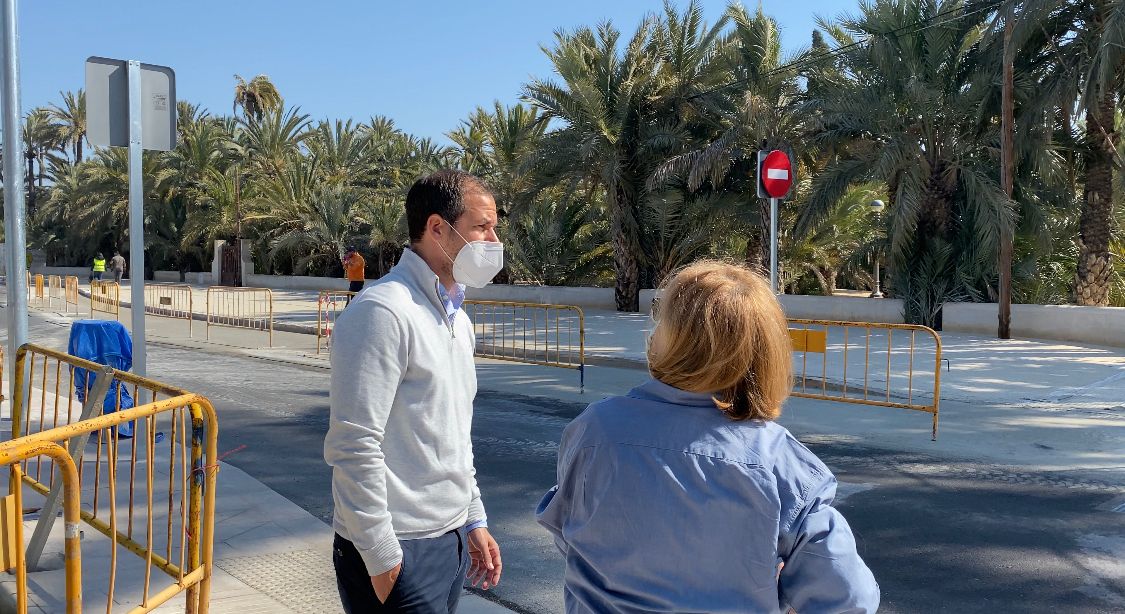 El PP de Elche acusa al equipo de gobierno de “mirar hacia otro lado” ante el nuevo retraso en las obras de Nuestra Señora de la Cabeza El PP de Elche acusa al equipo de gobierno de “mirar hacia otro lado” ante el nuevo retraso en las obras de Nuestra Señora de la Cabeza