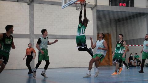 El s&eacute;nior masculino del CB Ilicitano, con opciones de ascenso a Liga EBA.